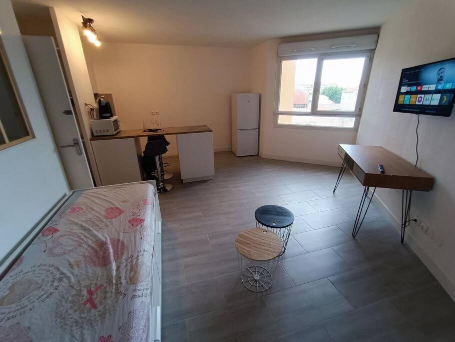 Appartement Tout Equipe 2 A 4 Couchages St Charles Marseilles Buitenkant foto